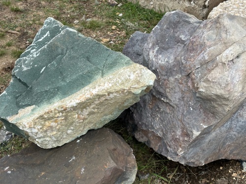 Камни для ландшафтного дизайна зелёные 10-60 килограмм купить в Нижневартовске