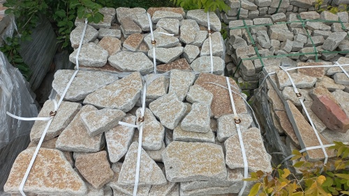 Гранитный плитняк галтованный для парковки купить в Нижневартовске